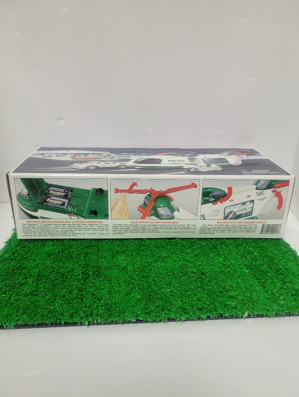 2001 Hess Truck Helicopter Motorcycle and Cruiser Gas Oil Rotary Wing Aircraft - Picture 5 of 5